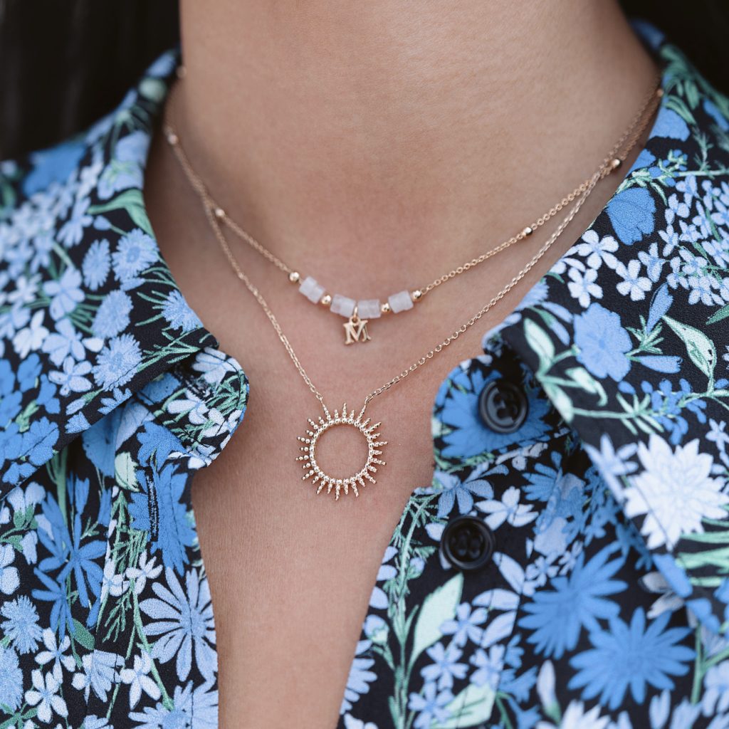 Collier Adi