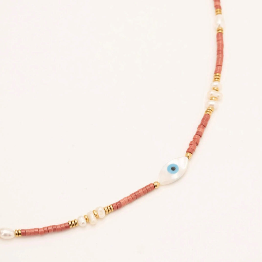Collier Meg