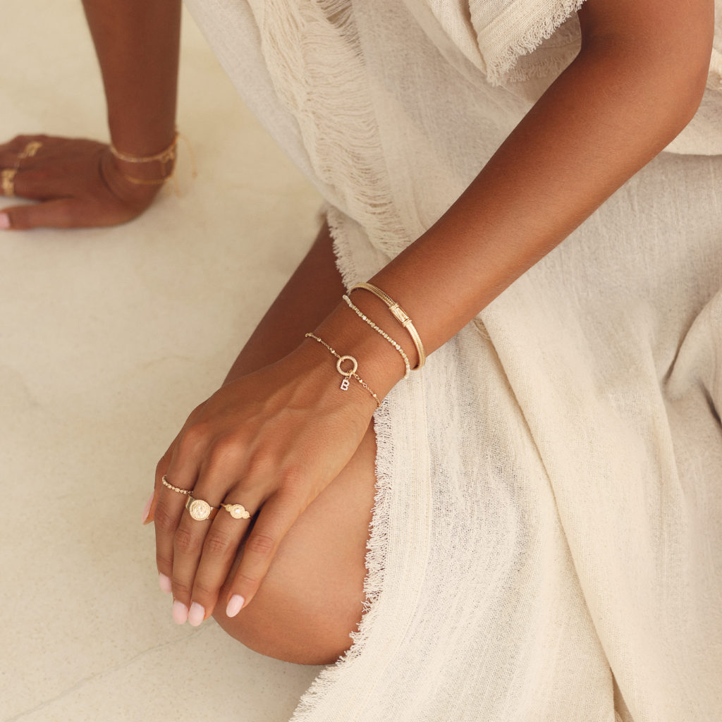 Bracelet doré OKA