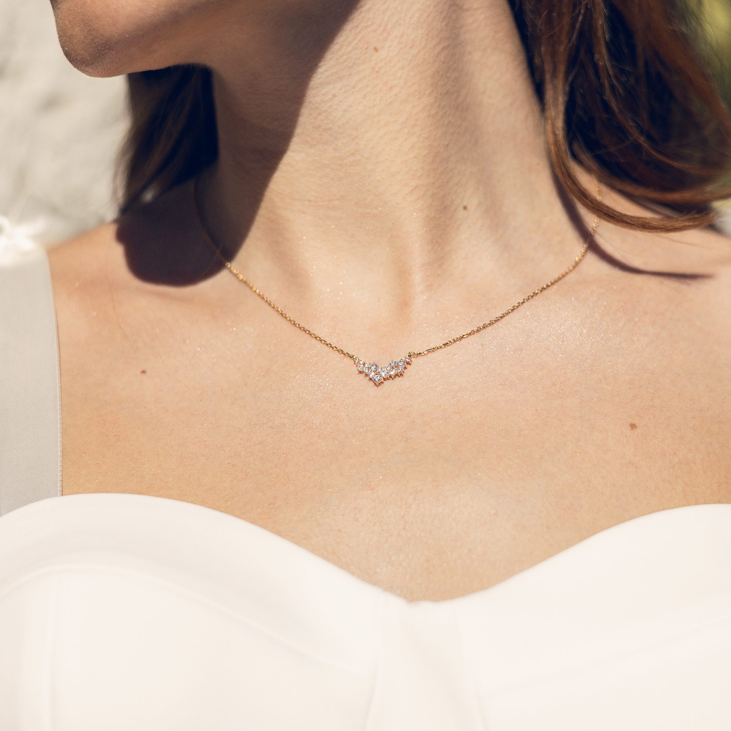 Collier doré NISRINE en laiton doré 3 microns avec zircons - Collection Cérémonie